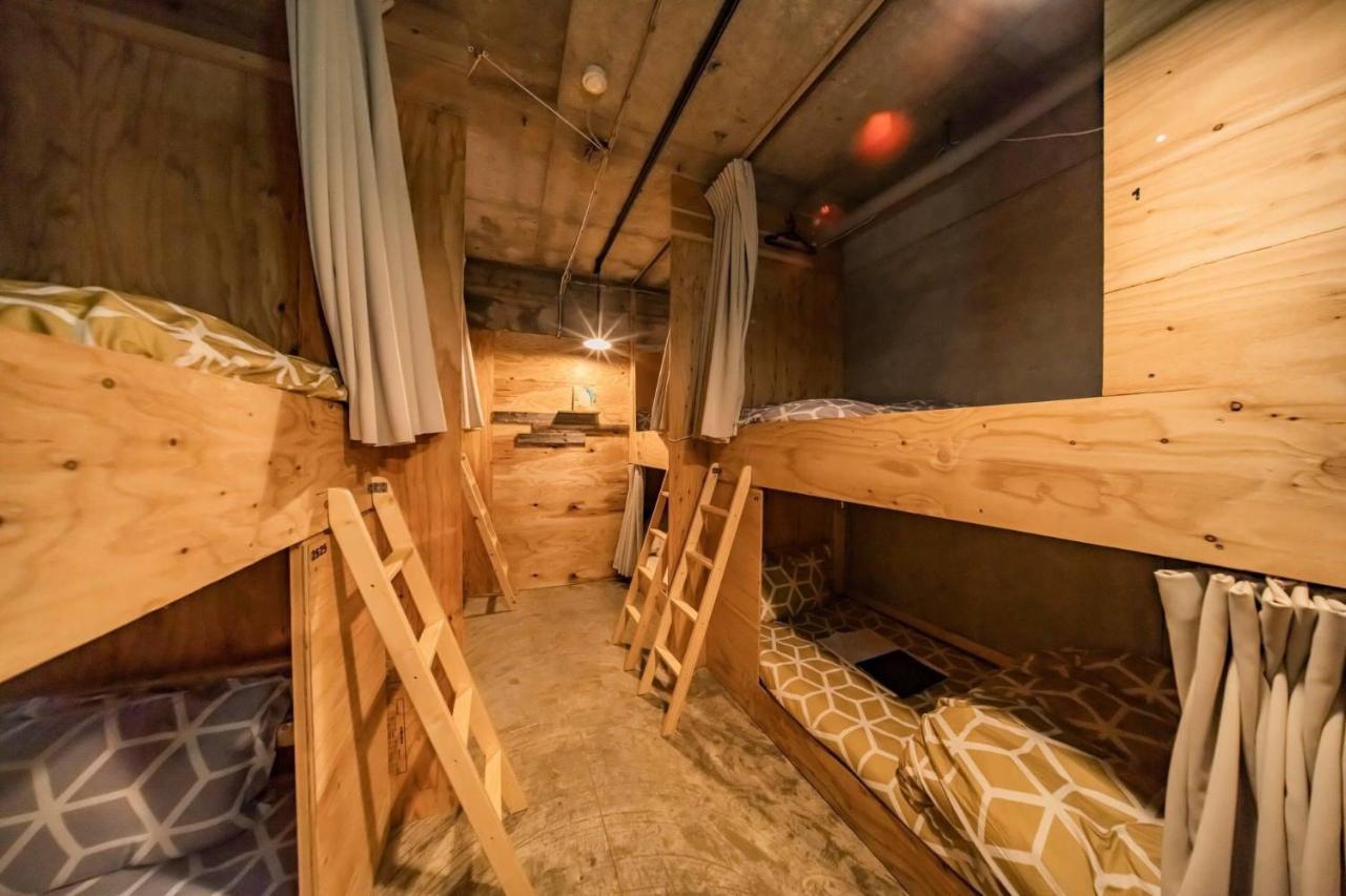 Artbar & Guesthouse Ennova Atami  Exterior foto