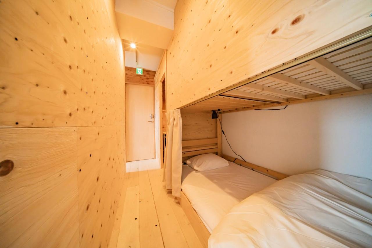 Artbar & Guesthouse Ennova Atami  Exterior foto